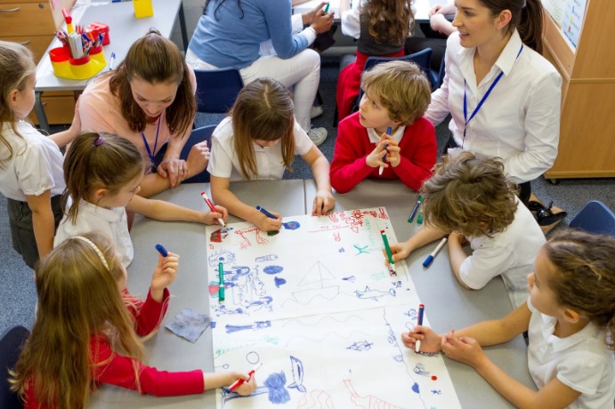 Чому варто обрати розвиваючі гуртки у Києві